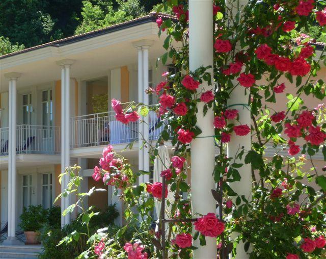 Residence Ville Lago Lugano 포르토 세레시오 외부 사진